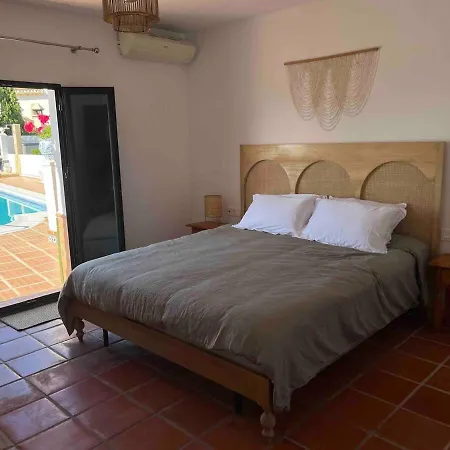 Aroha - Huge Villa, Sea Views & 2 Pools Villa *